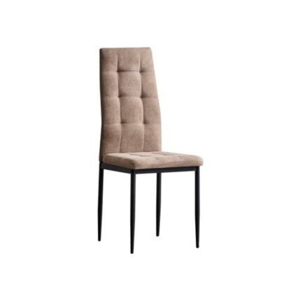 Silla de comedor tapizada tela en visón claro, perfecta para decoraciones acogedoras, con estilo elegante y cómodo respaldo alto