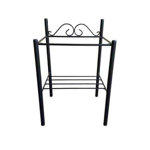 Mesita de forja negra con estructura metálica y estante inferior, diseño decorativo de 40x30x50 cm