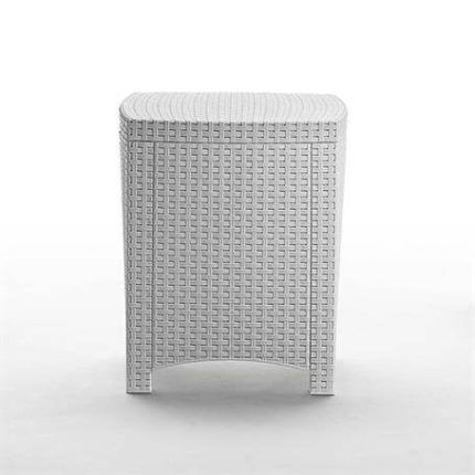 Set de mesa y sillas para jardín
