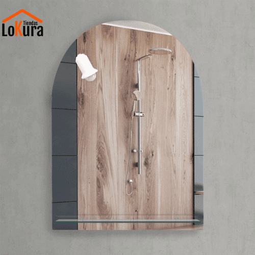 Espejo baño 60 x 80 modelo Benotti, diseño semicircular de 60 x 80 cm con repisa y foco.