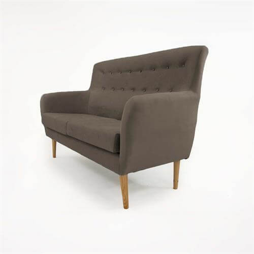 Sillón 3 plazas barato con diseño elegante y acolchado ergonómico en color tierra