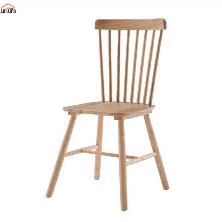 Silla comedor madera natural Rubber con respaldo alto y travesaños de refuerzo
