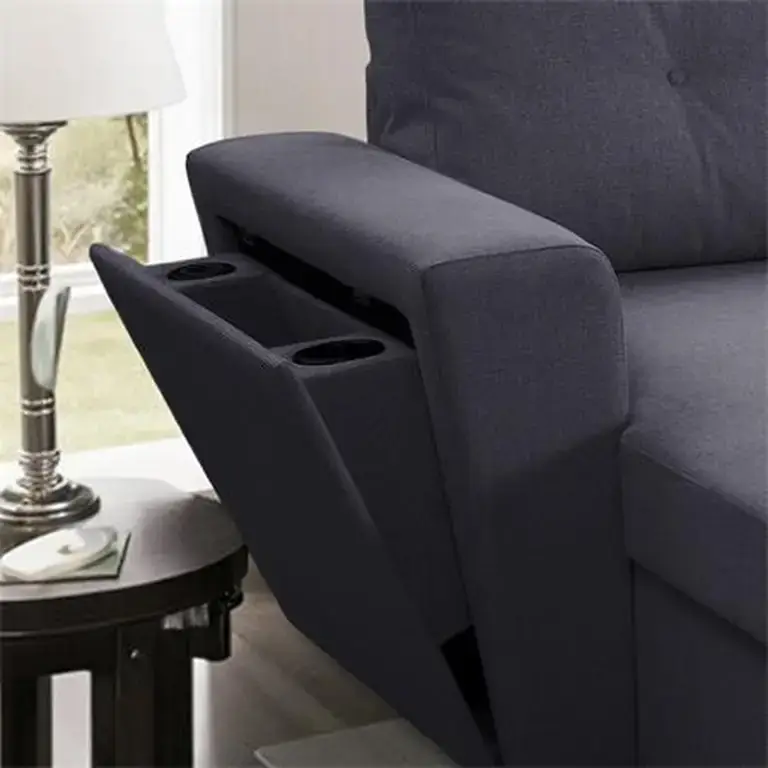 Detalle de posavasos integrados en chaise longue reversible con cama Momi