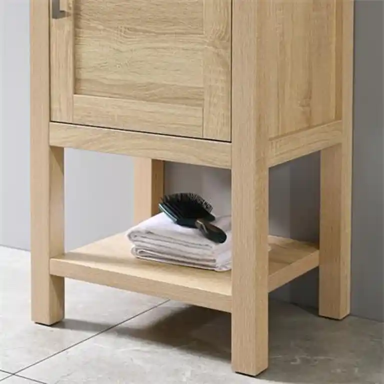 detalle mueble baño Fénix 52cm pino balda inferior con toallas y cepillo