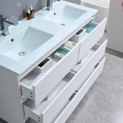 Detalle de los cajones del mueble de baño Mika