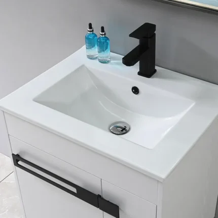 Vista del conjunto Pegaso de 61 cm con lavabo